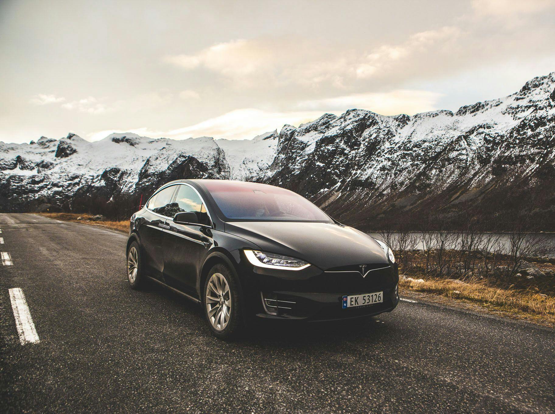 Travelling on the Discovery Route with a Tesla Model X
