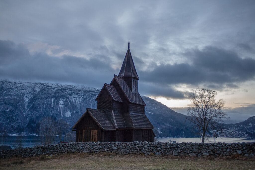 A visit to the Urnes Stave church in Ornes