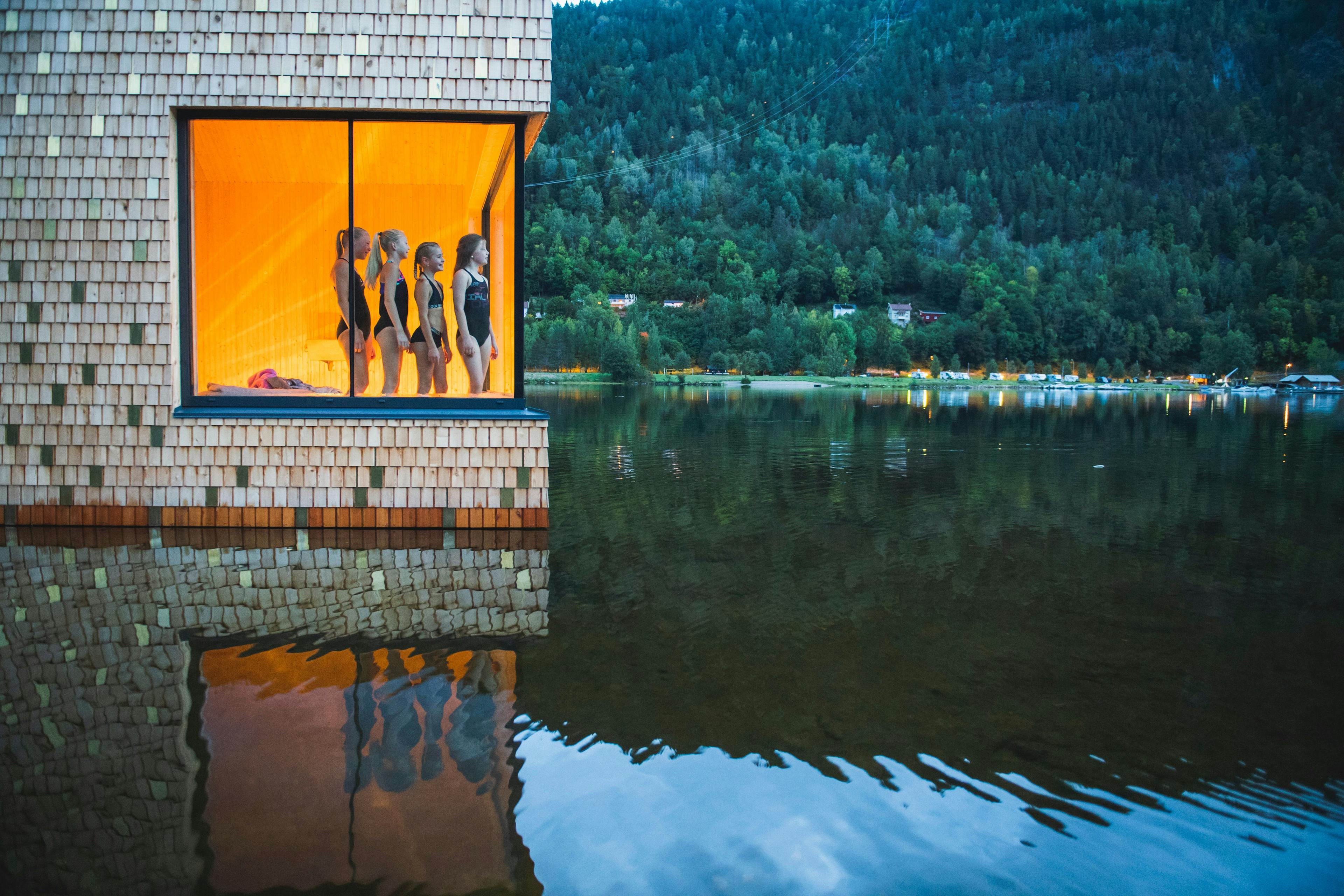 Soria Moria Floating Sauna - Dag Jenssen 